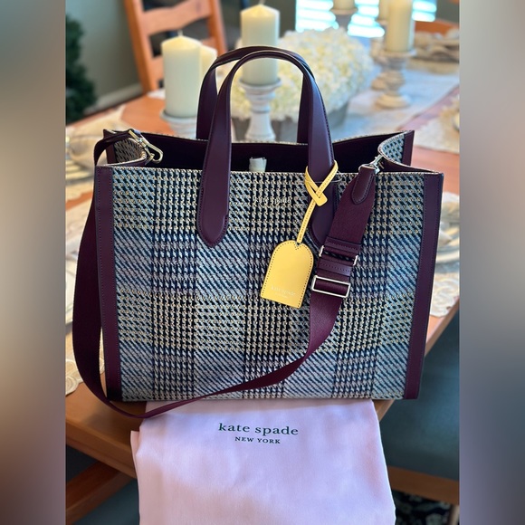 KATE SPADE NY TOTE BAG W/strap! NWT!!! And dustbag! THE FULL INCLUSION - Picture 3 of 13